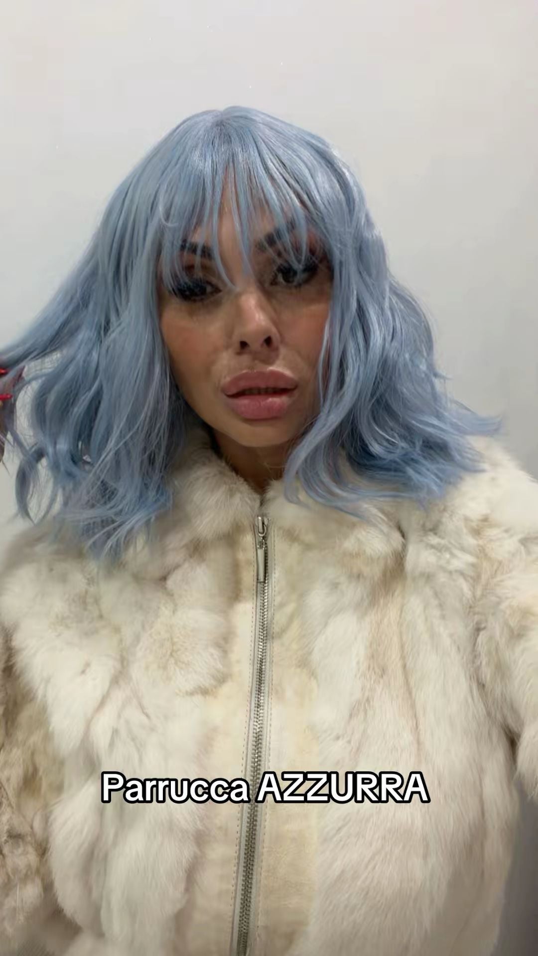 PARRUCCA AZZURRA