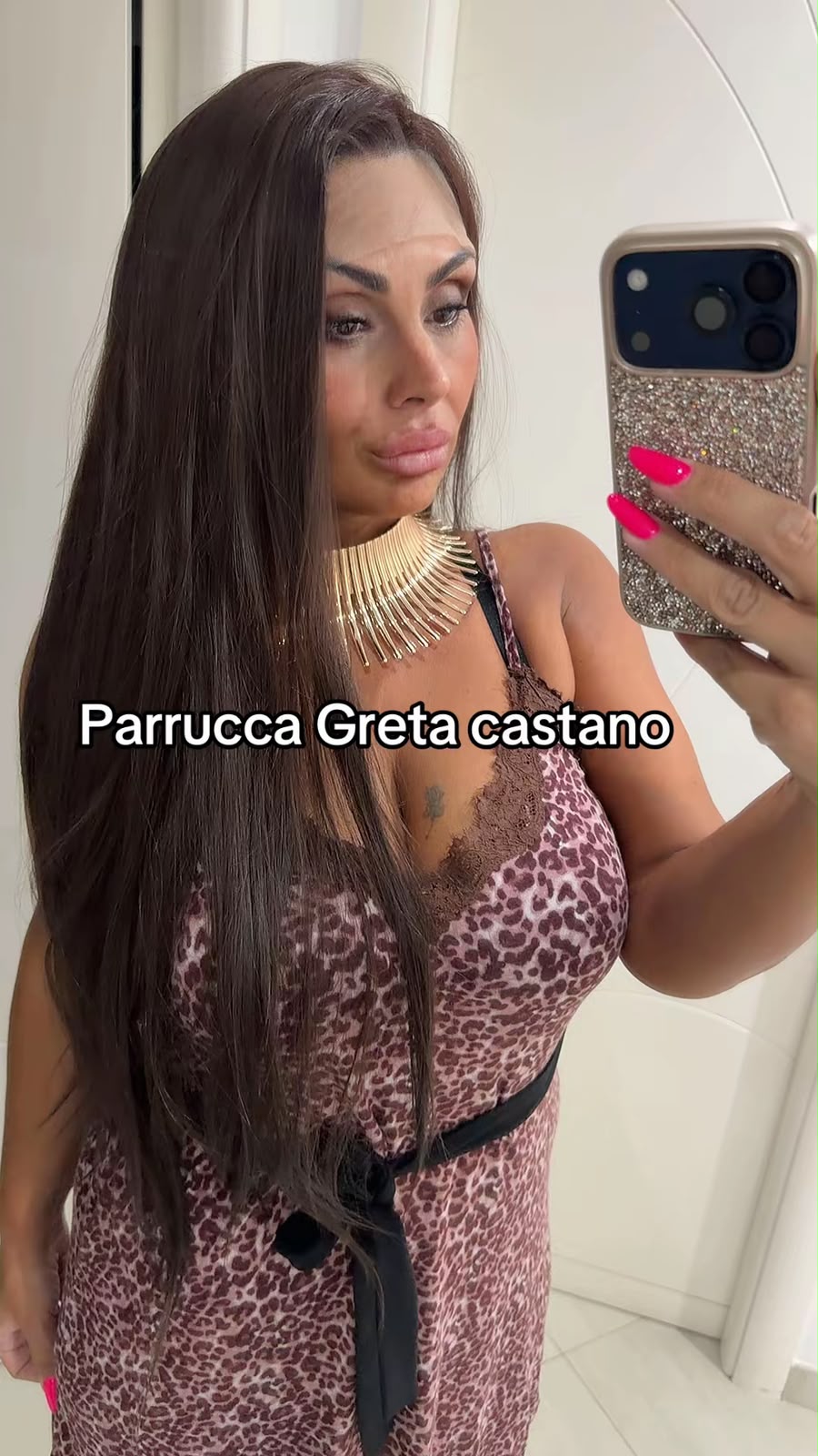 PARRUCCA GRETA CASTANO