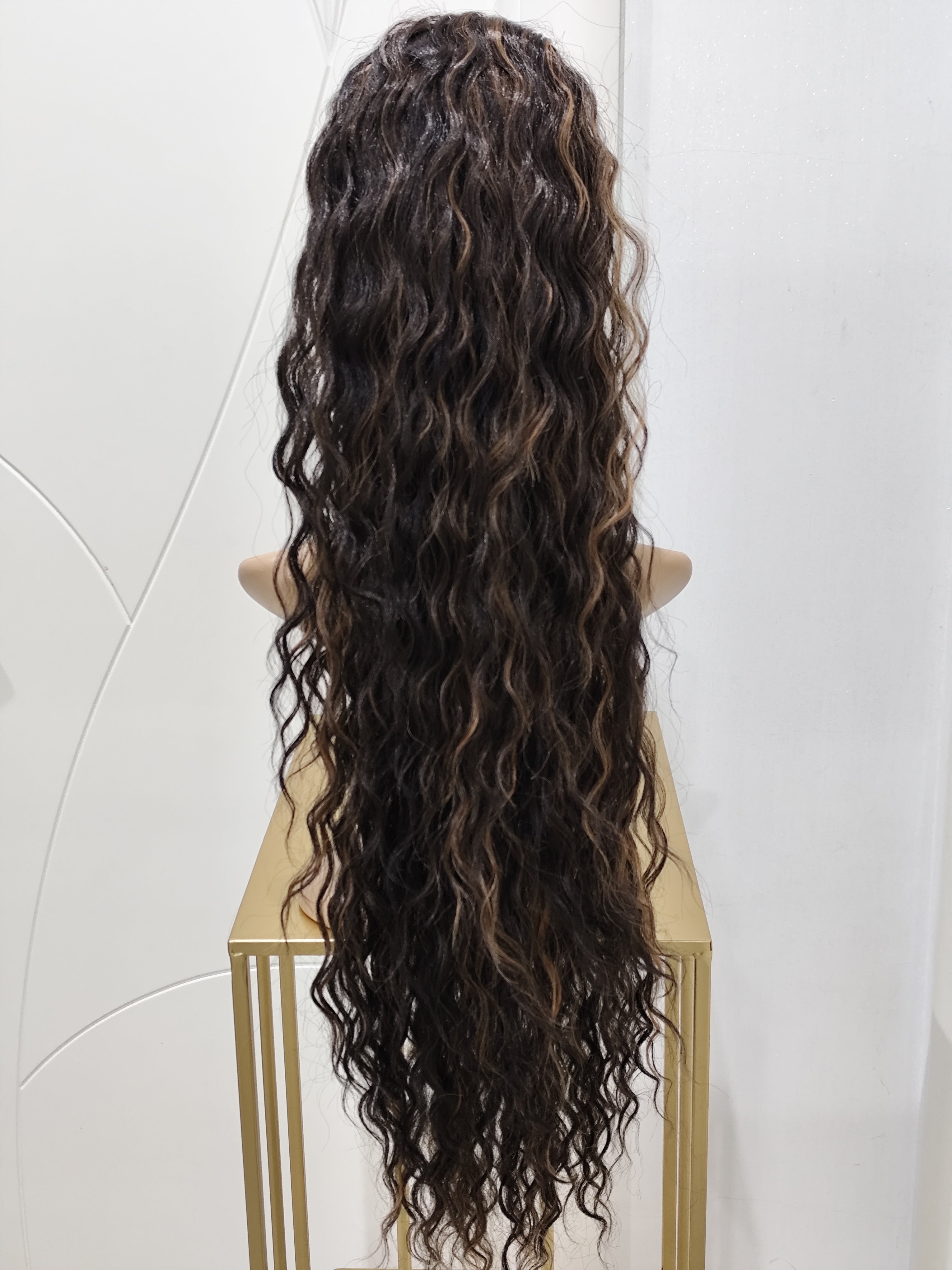 CODA RICCIA CASTANO SCURO CON MECHES 70CM