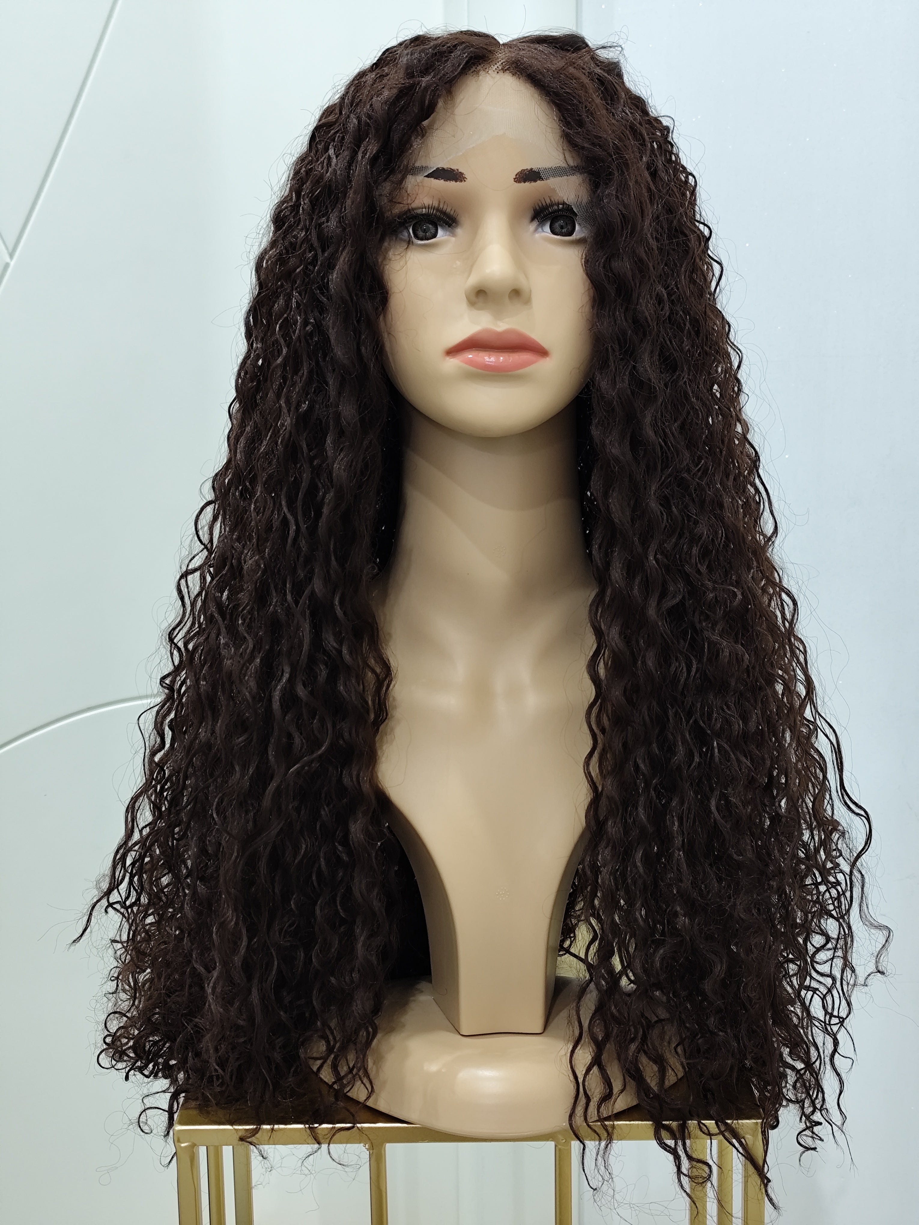 PARRUCCA MOIRA CASTANO