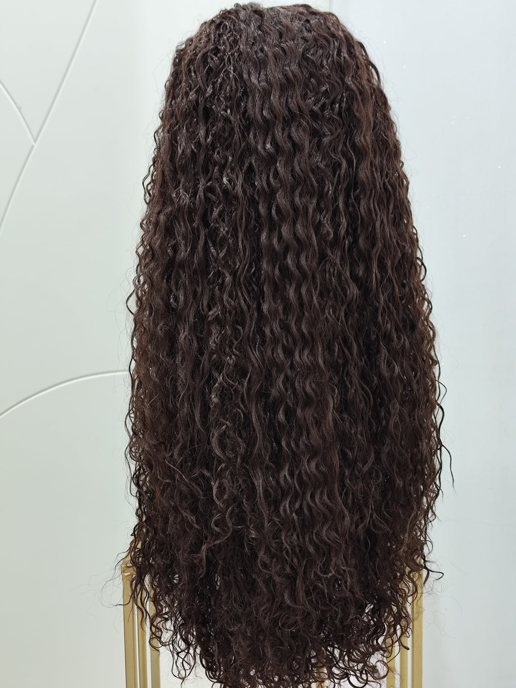 PARRUCCA MOIRA CASTANO