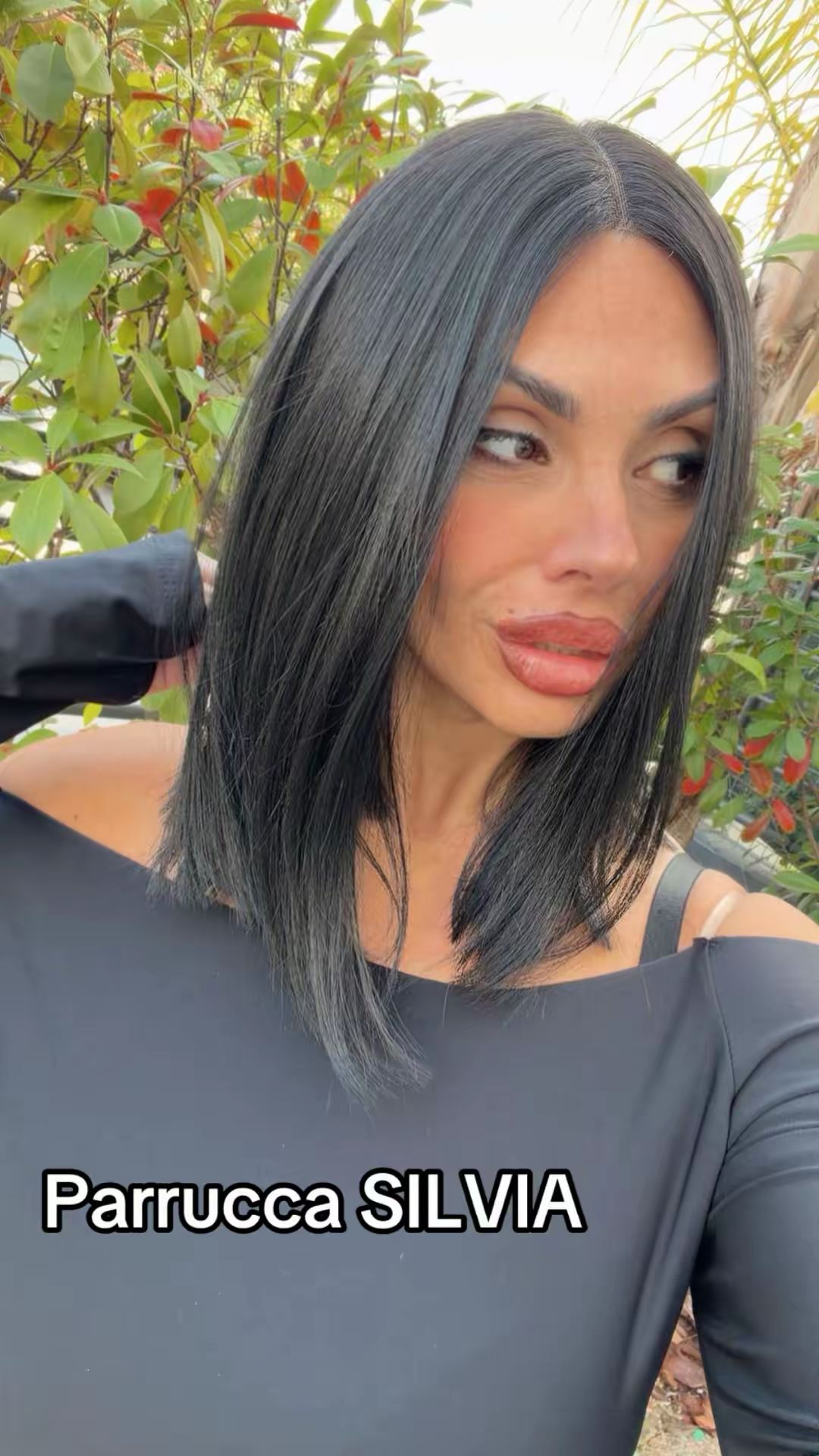 PARRUCCA SILVIA NERA