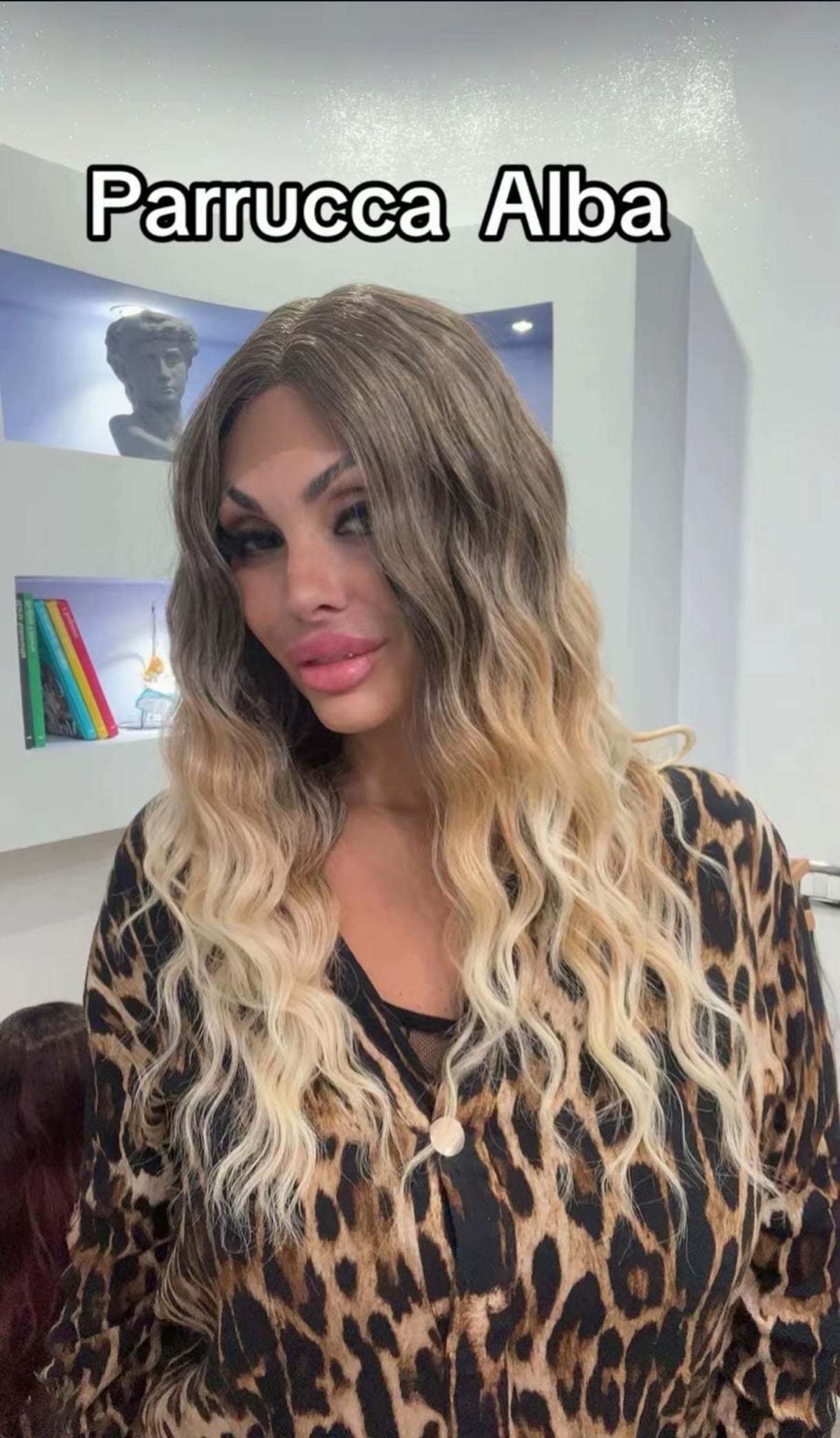 PARRUCCA ALBA